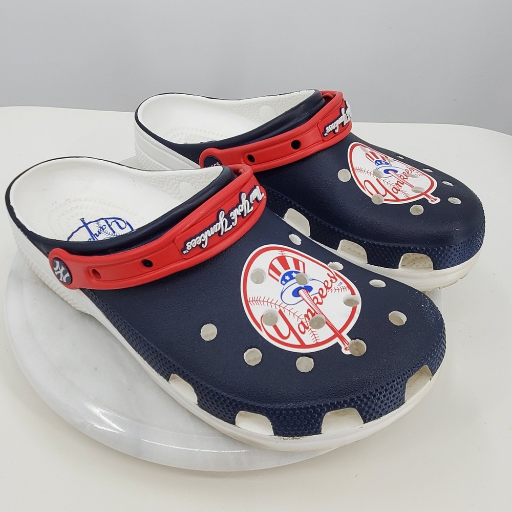 Crocs MLB New York Yankees Classic Clogs Navy White Red Mens 8 Womens 10 Bronx
